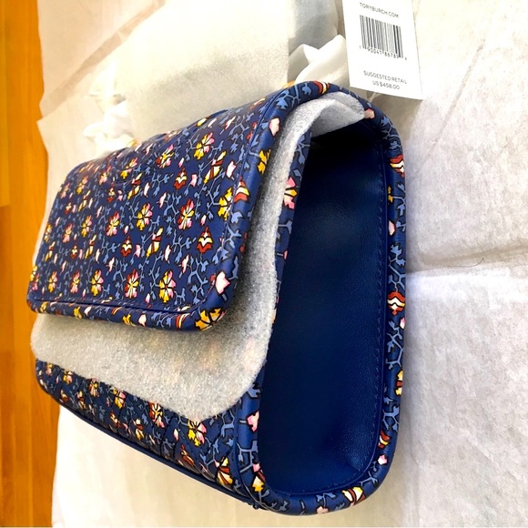 🆕 Tory Burch Fleming Printed Convertible Shoulder Bag in blue wild pansy - Picture 3 of 9